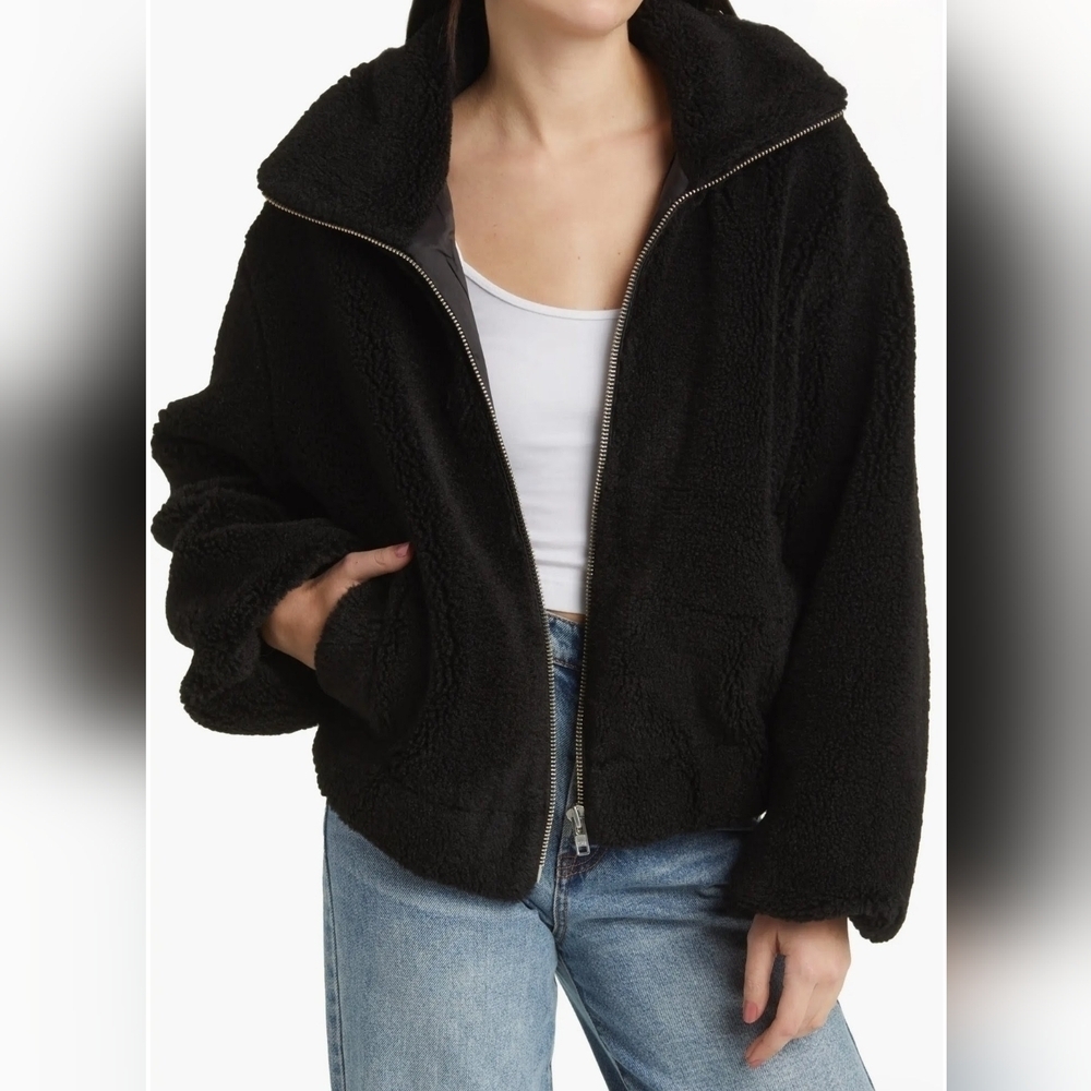 Free People Get Cozy Faux Shearling Black Sherpa Jacket, Size Women's XS, EUC